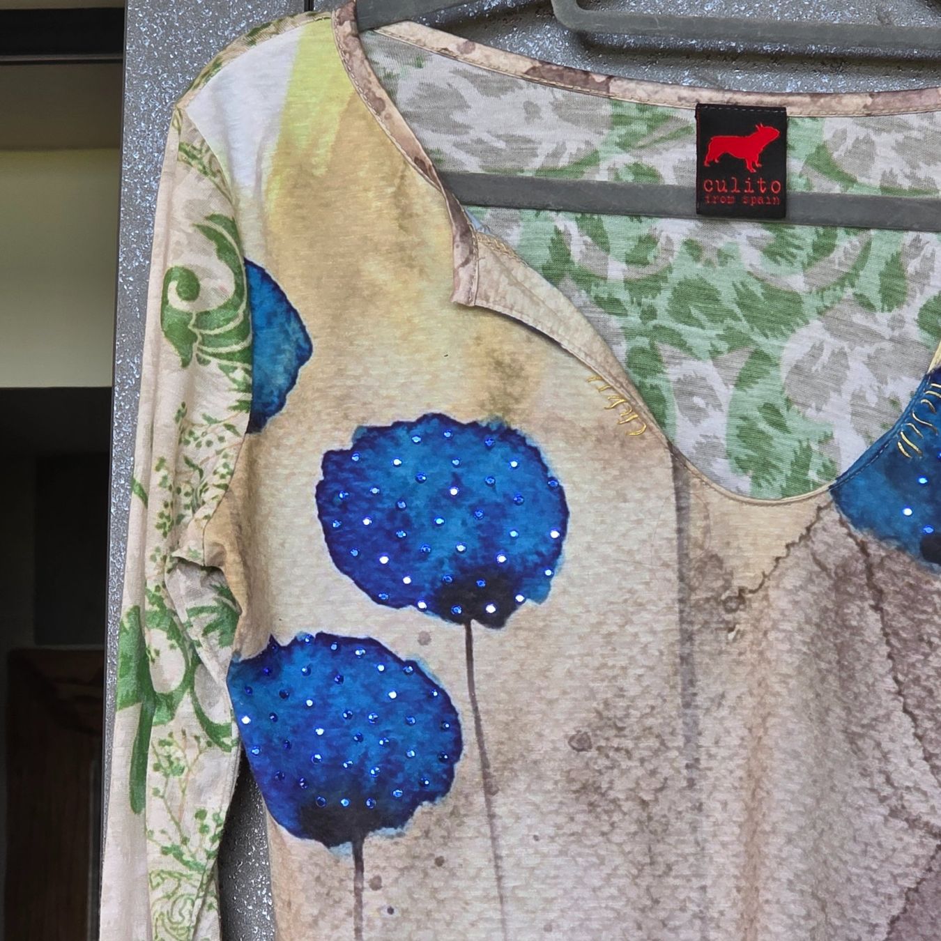 Top: 🐸 CULITO OBERTEIL TOP PULLOVER S / M MIT STRASS – Usato da Môtier (Vully) venduto da Frogs 3