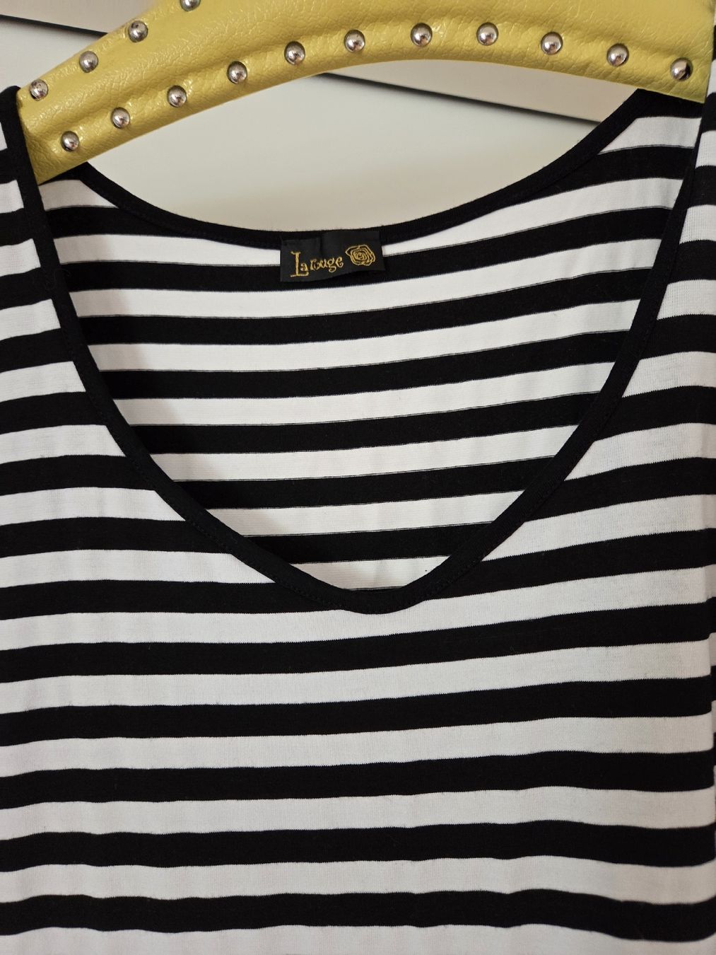 Kleider: Sommerliches Kleid mit Spitze, Gr. M – Neu (gemäss Beschreibung) aus Pfäffikon ZH von e13_x2n5 1