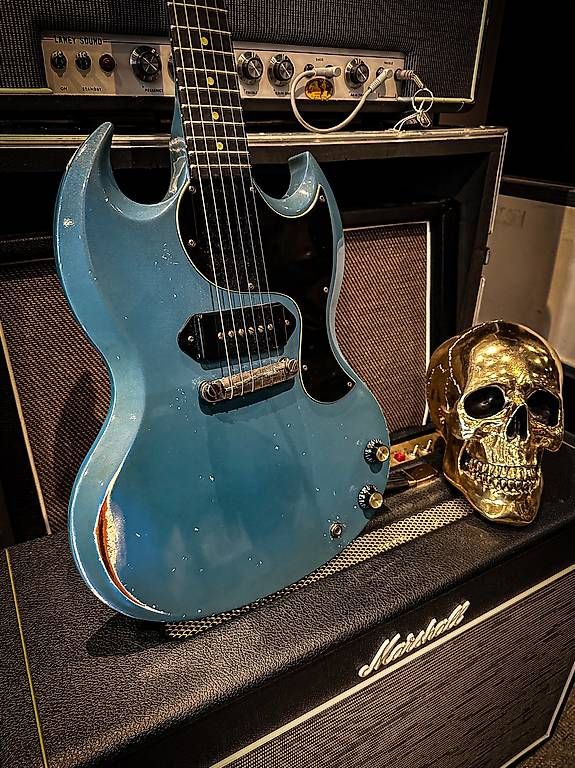 Gibson Strumenti musicali: Gibson replica SG Junior Pelham blue aged – Nuovo (secondo la descrizione) da Montreux venduto da Alligator-AMPS