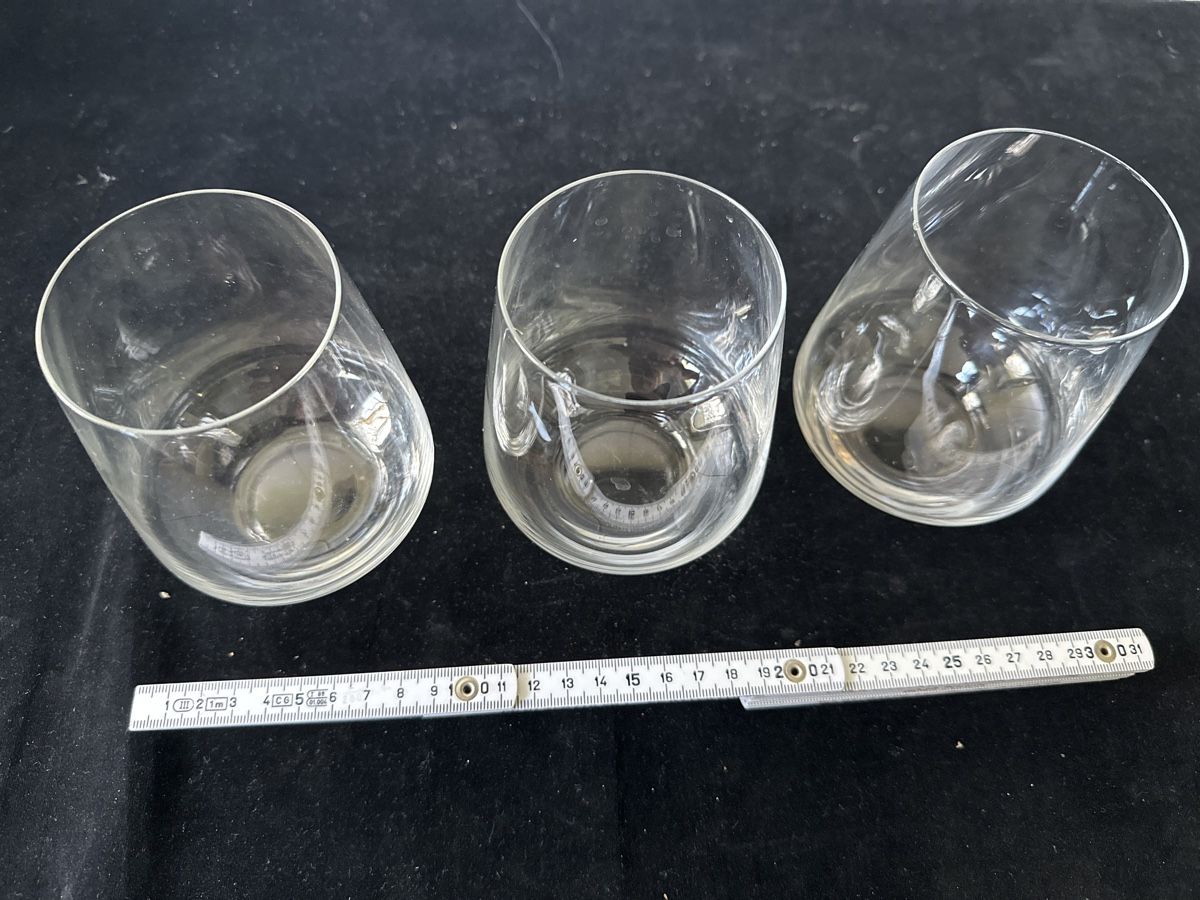 Bicchieri: 3 bauchige Trinkgläser – Usato da Zürich venduto da Chaeffeler 2
