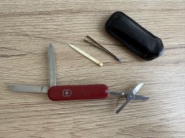 Victorinox Sackmesser / Schweizer Taschenmesser rot mit Etui