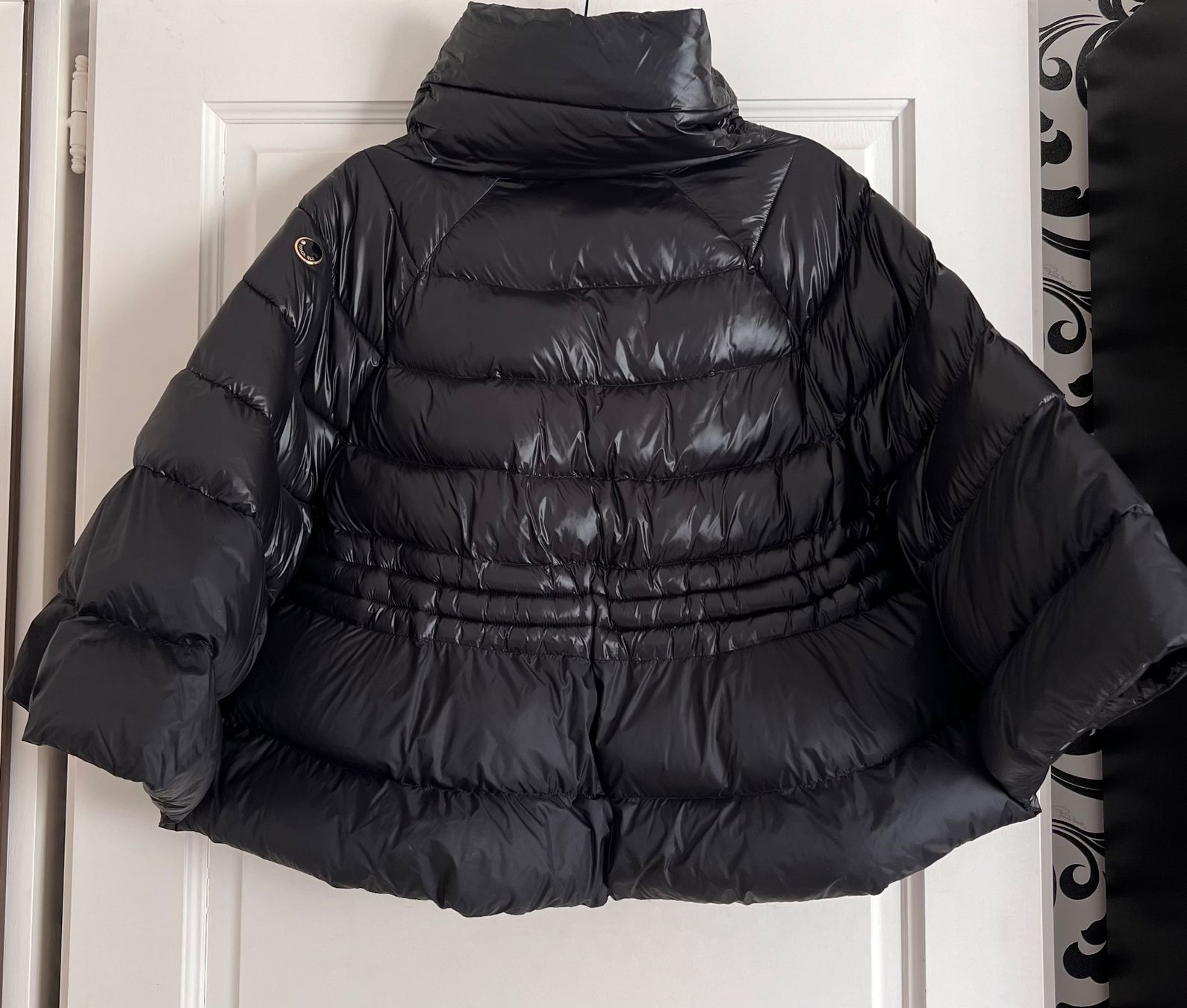 Vestes: Winter Black Puffer Jacket – D'occasion à Corsier-sur-Vevey par Kristina.Nova 1
