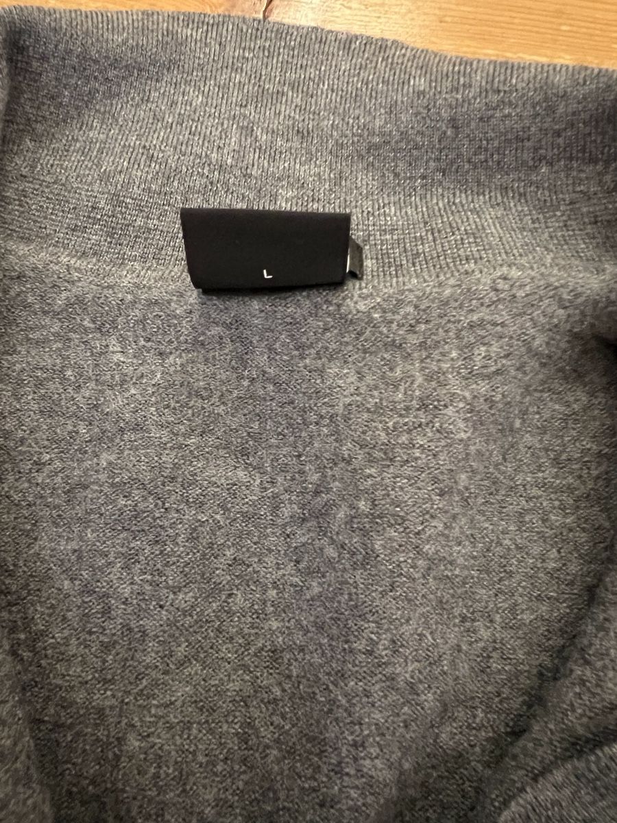 Hugo Boss Maglioni & Felpe: Vintage Hugo Boss Sweater – Usato da Zürich venduto da vallup_9 2