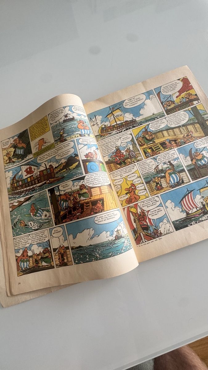 Fumetti: Asterix als Gladiator - Grosser Asterix-Band III – Usato da Neuchâtel venduto da Elipshop 6
