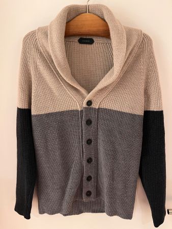 Beautiful Wool Zanone Cardigan Size 48 in new condition