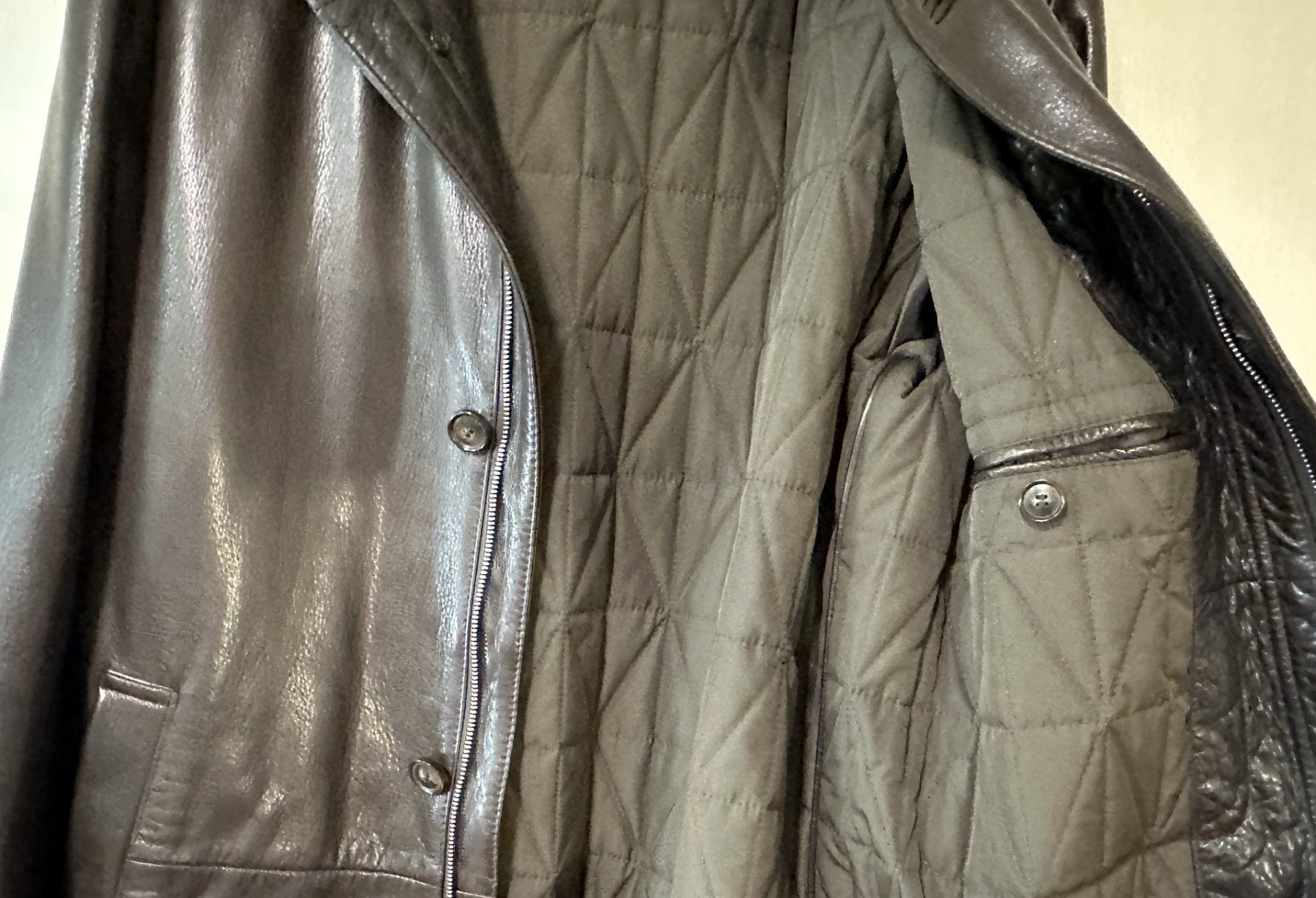 Hugo Boss Cappotti: BOSS Lederjacke / Ledermantel – Usato da Sursee venduto da Jos_9s92 4