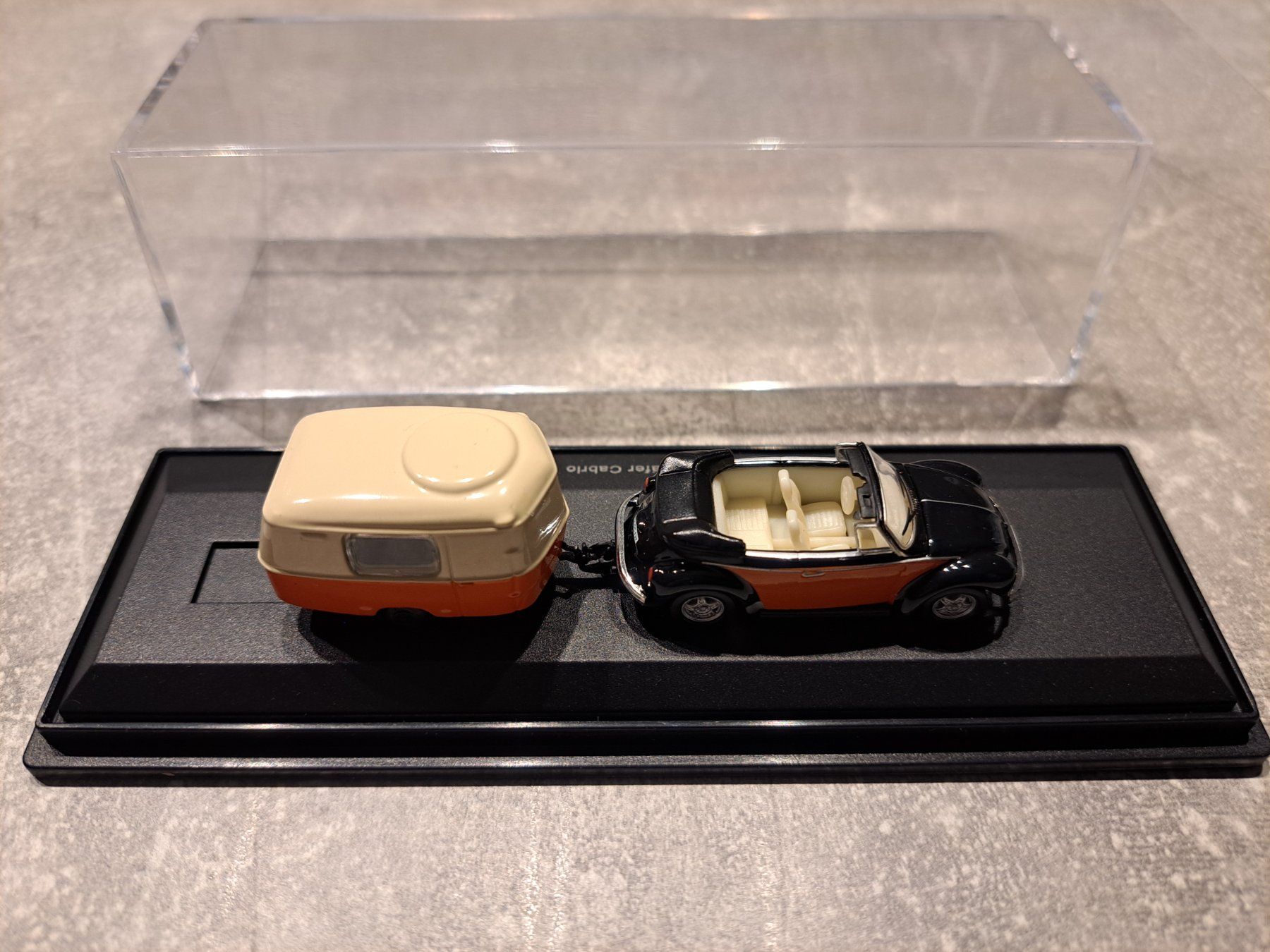 Volkswagen Modellini d'auto: VW Käfer Cabrio mit Wohnwagen Massstab1:87 – Nuovo (secondo la descrizione) da Worben venduto da Celvin62 3