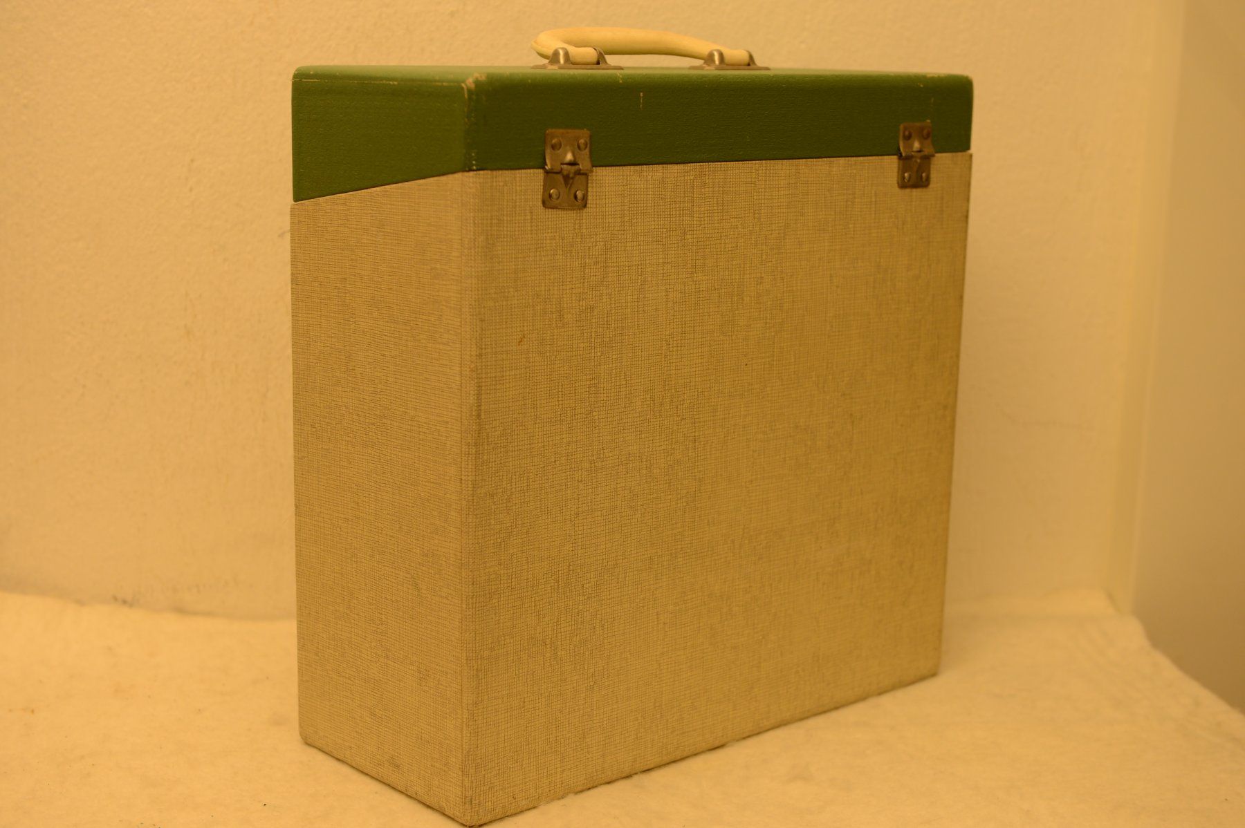 Valises de voyage: LP Koffer Schallplatten Koffer – D'occasion à Sachseln par Smatsch54 1