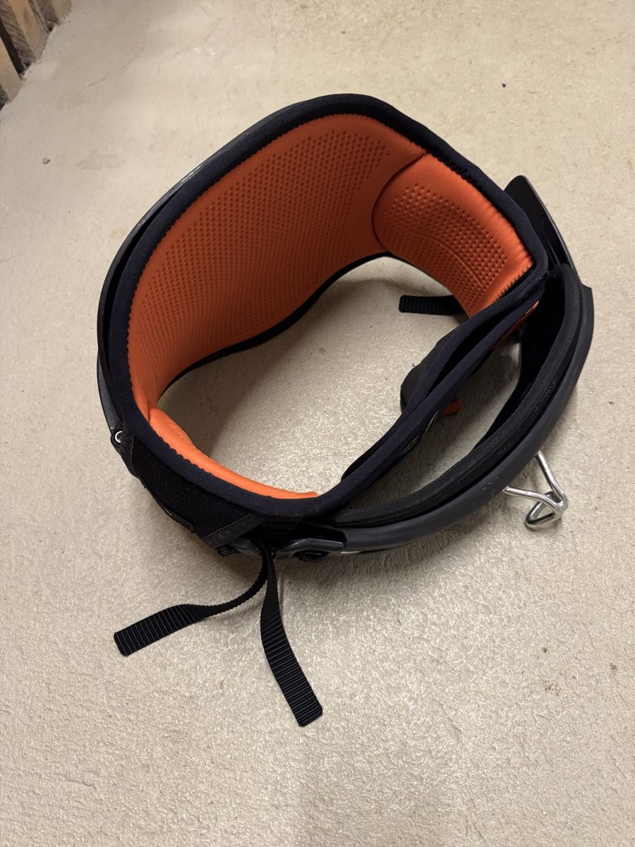 Sport dell'aria & Aquiloni: kite harness manera halo, v1, M+ – Usato da Zürich venduto da jul_8vyl