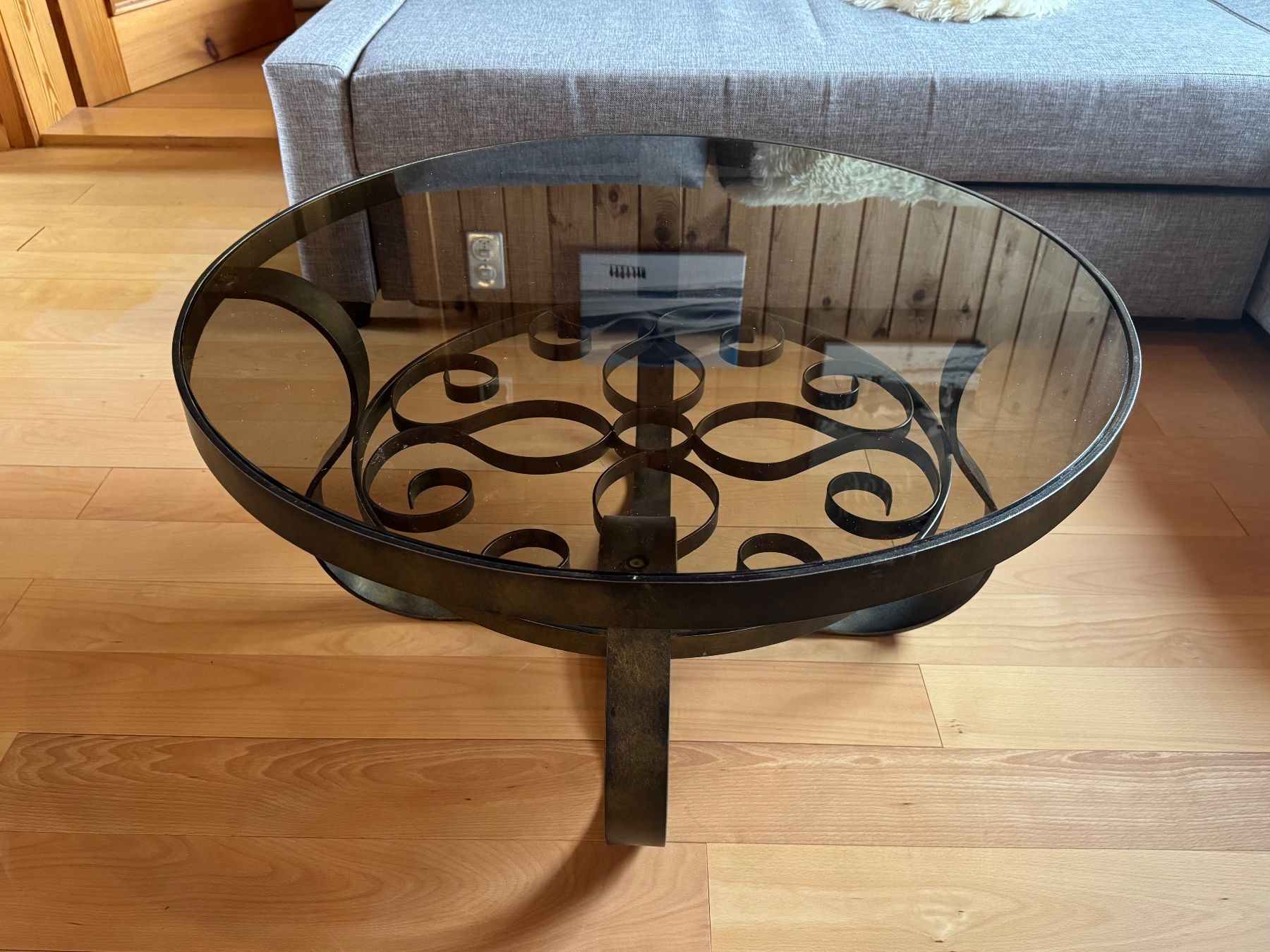 Tische: Couchtisch Metall Glas – Gebraucht aus Cham von rorut