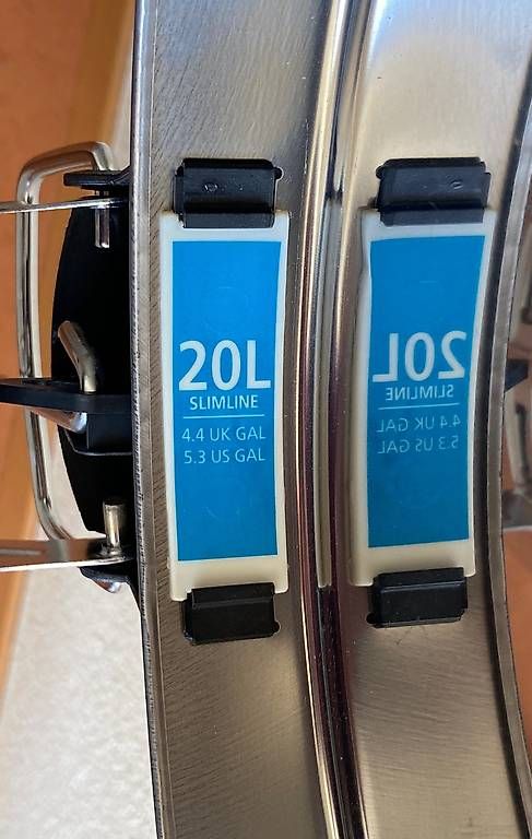 Brabantia Cestini per rifiuti: BRABANTIA Treteimer 20 Liter Slimline – Usato da Urdorf venduto da Resumasa 3