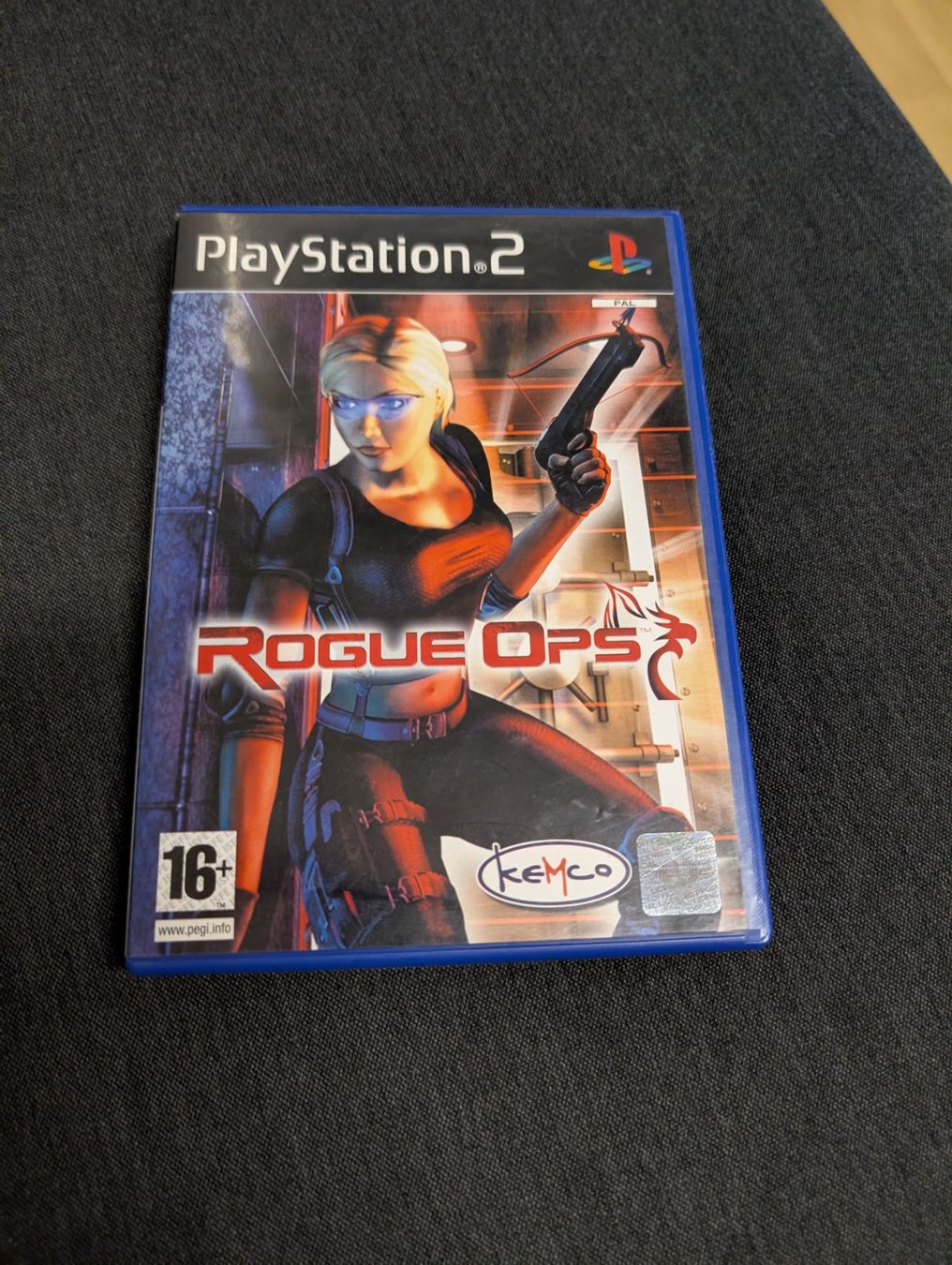 Giochi: Rogue ops Sony playstation 2 – Usato da Giubiasco venduto da Ticinerd