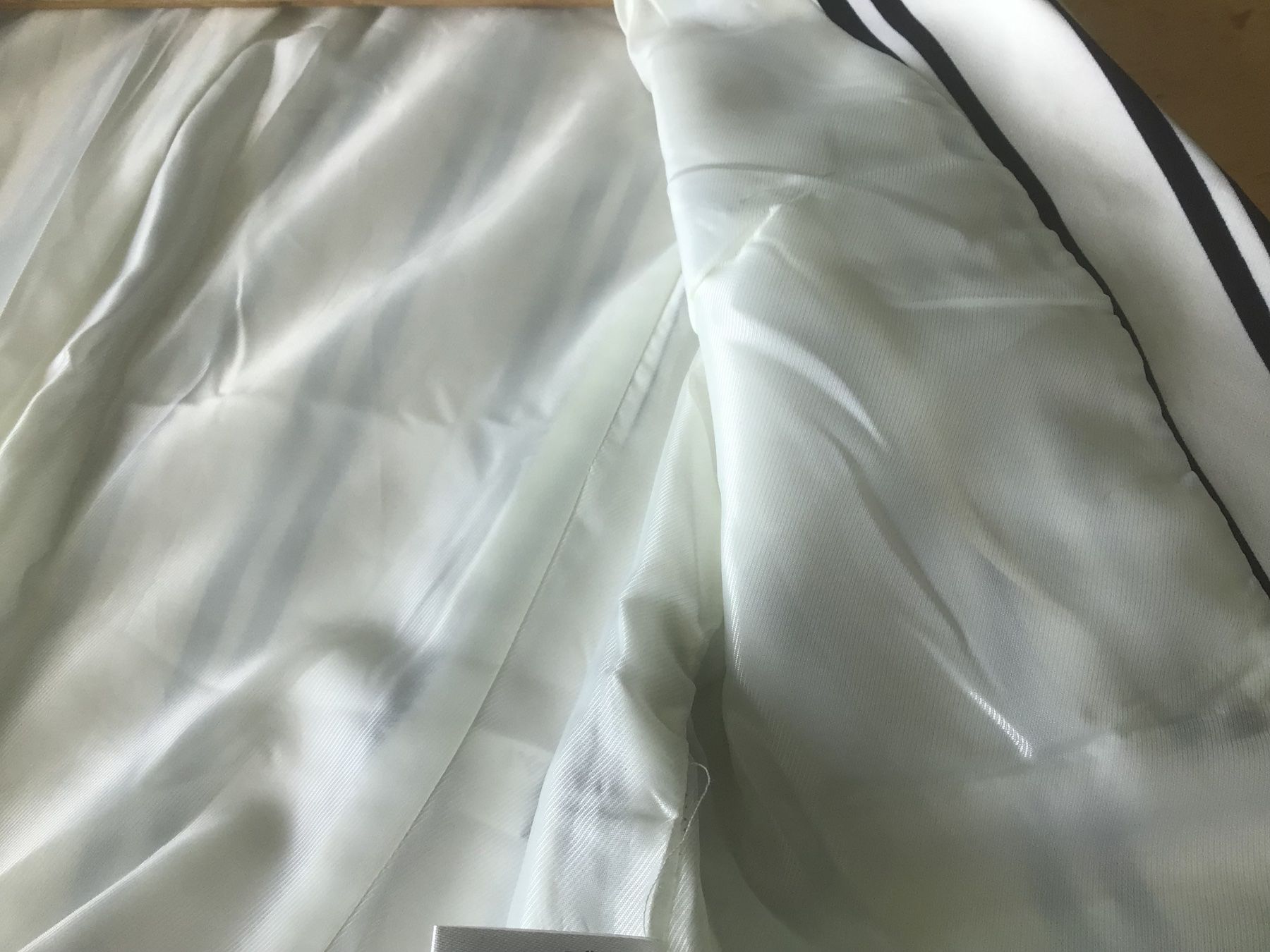 Giacche: Neue Blazer gr. M Creme/schwarz – Nuovo (secondo la descrizione) da Untersiggenthal venduto da Kopkop 5