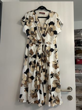 Max Mara Kleid mit Blumenmuster