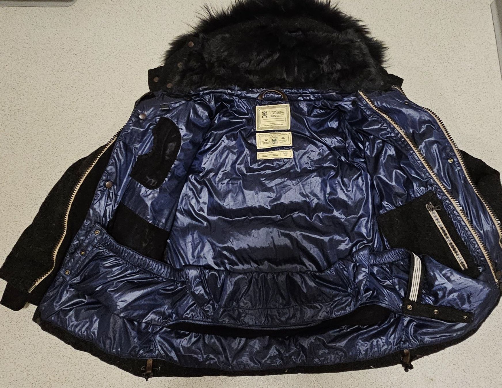 Giacche: Jacke Gr. 46 mit Kapuze – Nuovo (secondo la descrizione) da Luzern venduto da TausendD 1