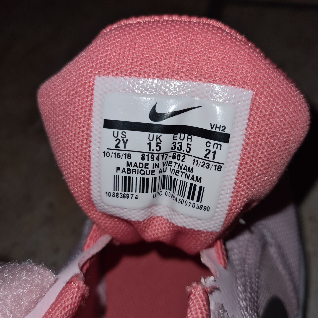 Scarpe per ragazze: Nike Turnschuhe – Nuovo (secondo la descrizione) da Niederglatt ZH venduto da Conucci 2