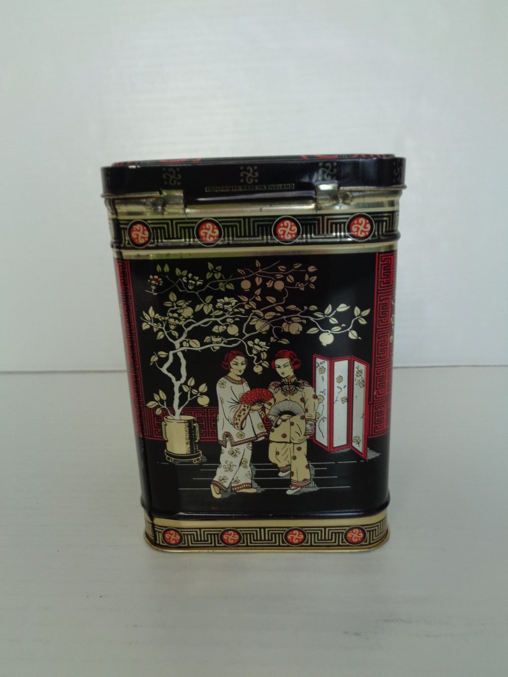Barattoli: Tee-Blechdose 60er Jahre - Container Made in England – Usato da Chur venduto da omonia 2