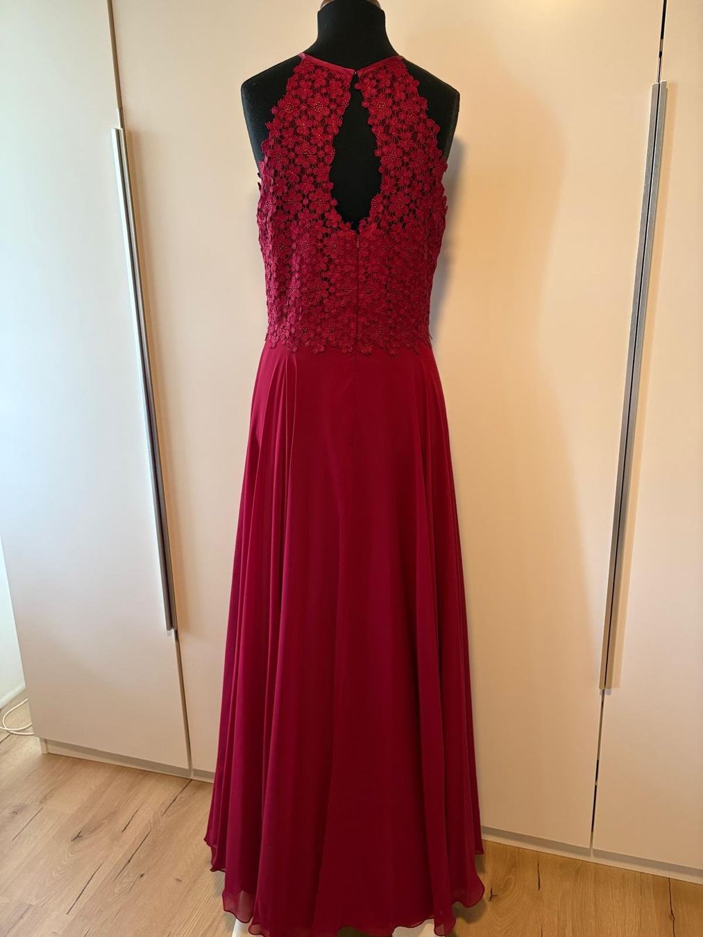 Vestiti: elegantes bodenlanges Abendkleid Gr.42 – Usato da Hägglingen venduto da Katja79 2