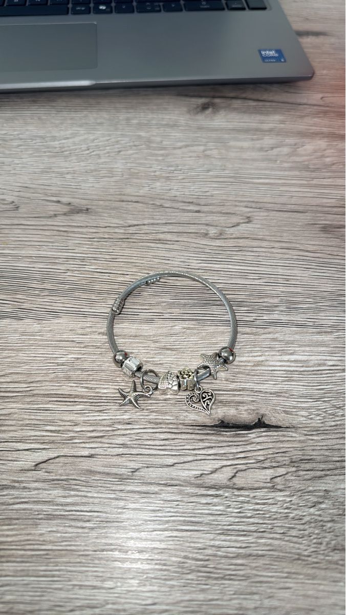 Bracciali & Braccialetti: Silbernes Armband mit Charms – Nuovo (secondo la descrizione) da Rudolfstetten venduto da giu_sabx