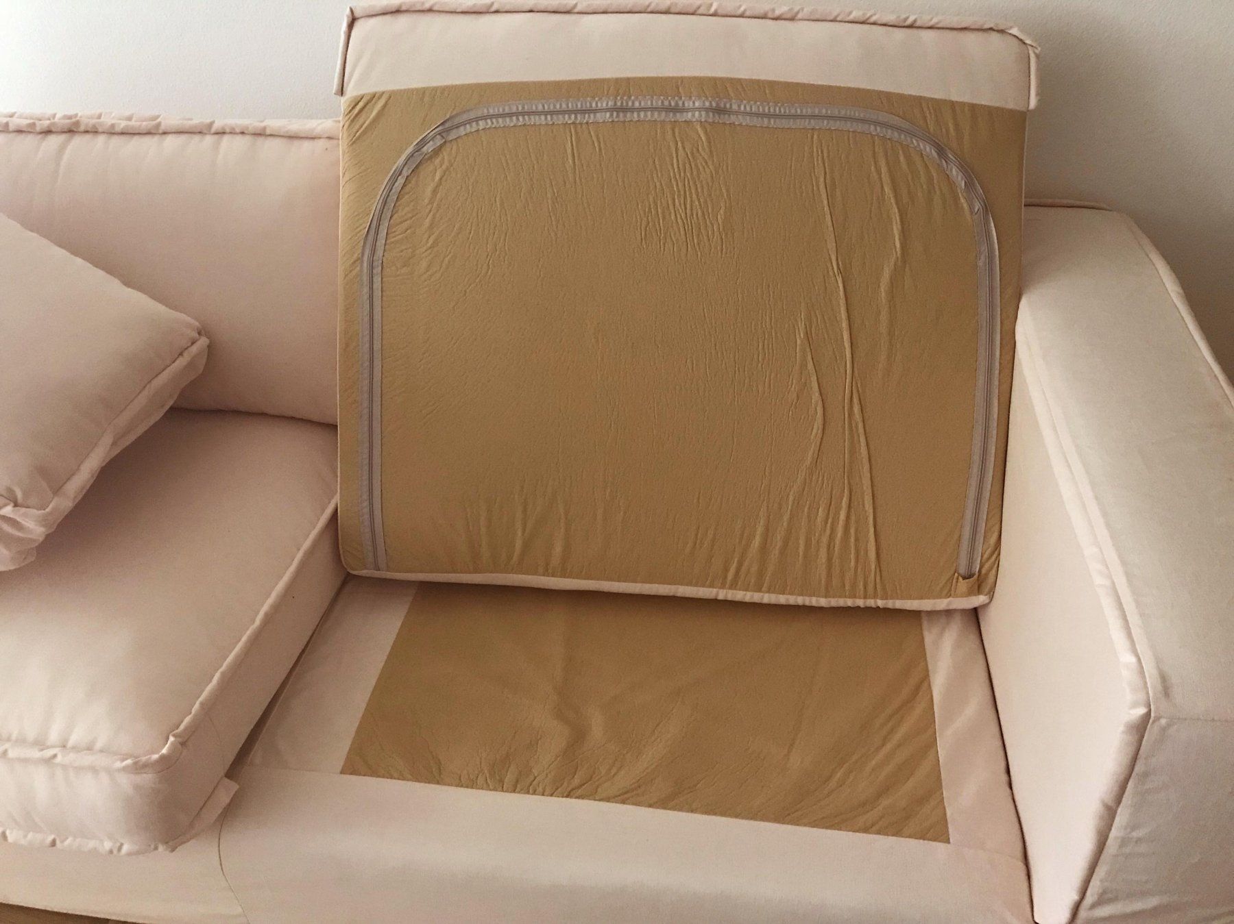 Micasa Divani: MICASA Sofa 2,5-Sitzer, neu – Nuovo (secondo la descrizione) da Egg b. Zürich venduto da chimago 3