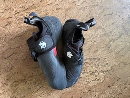 Kletterschuhe So iLL Phantom schwarz