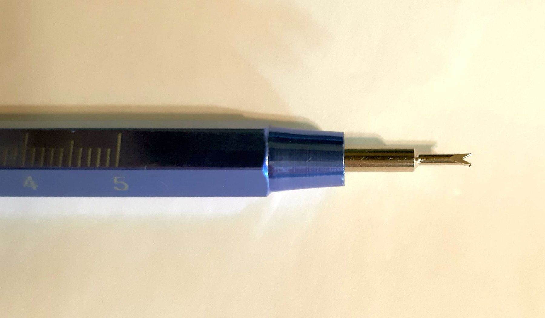 Tutti gli attrezzi: Push Bar Universal Werkzeug Federstegbesteck – Nuovo e nell'imballaggio originale da St. Margarethen TG venduto da Smiley-Face 2