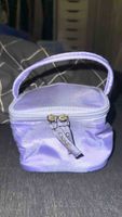 Kosmetiktasche lila mit Tragegriff
