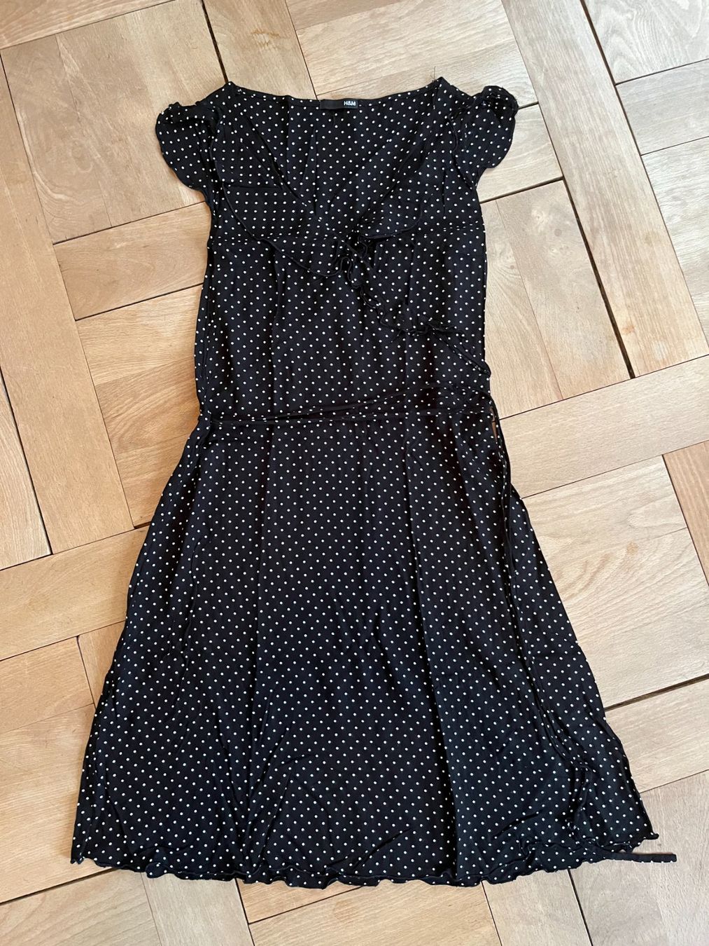 H&M Vestiti: H&M Kleid Polka Dots – Usato da Zürich venduto da its-love