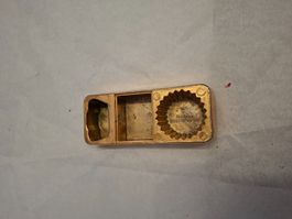 Flaschenöffner mit mehreren Funktionen Messing