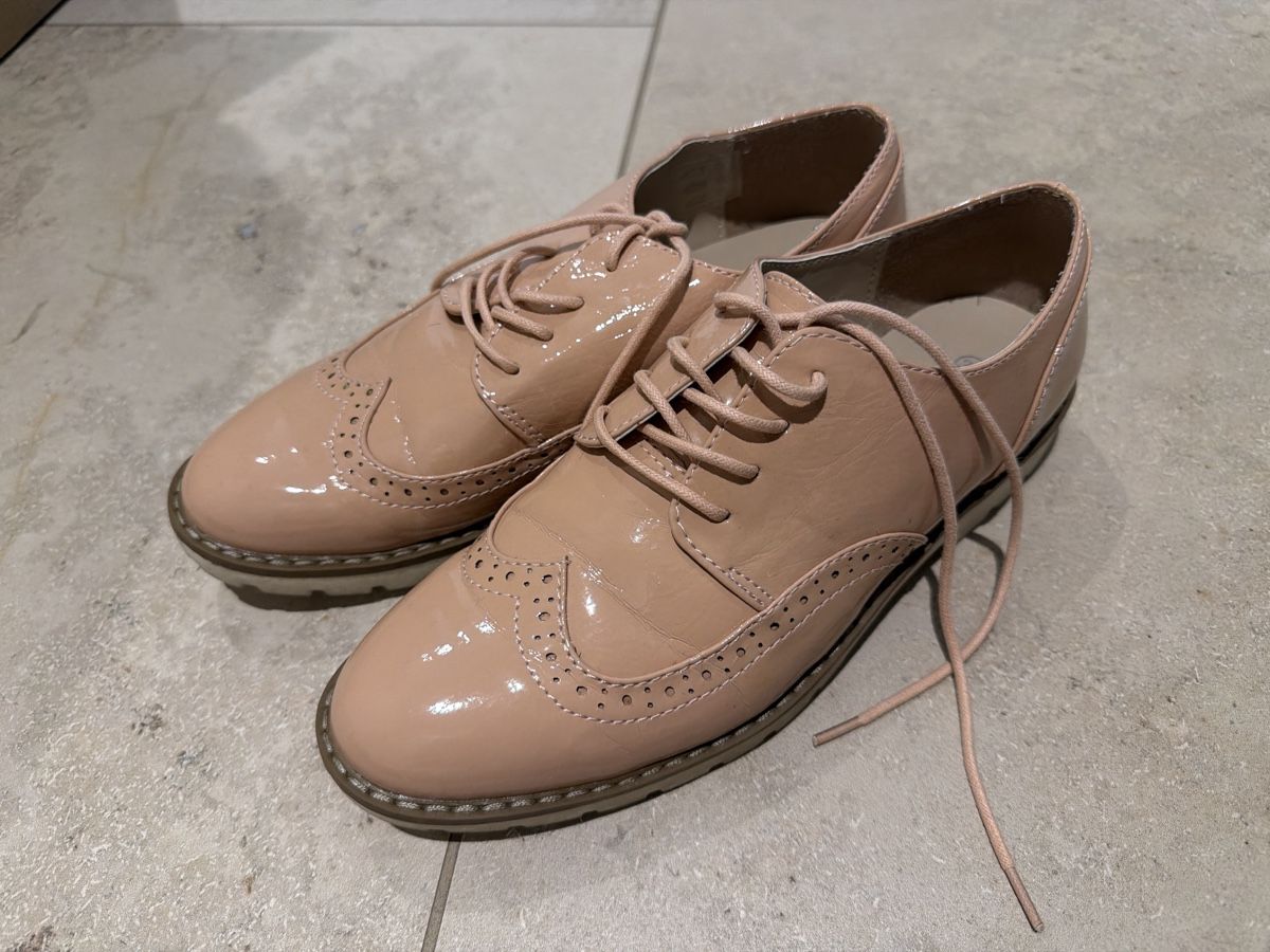 Damenschuhe: Schnürschuhe in der Gr. 38 – Neu (gemäss Beschreibung) aus Eschen von 14Jessica14