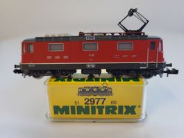 Minitrix 12977 E-Lok SBB Re 4/4 11116 rot
