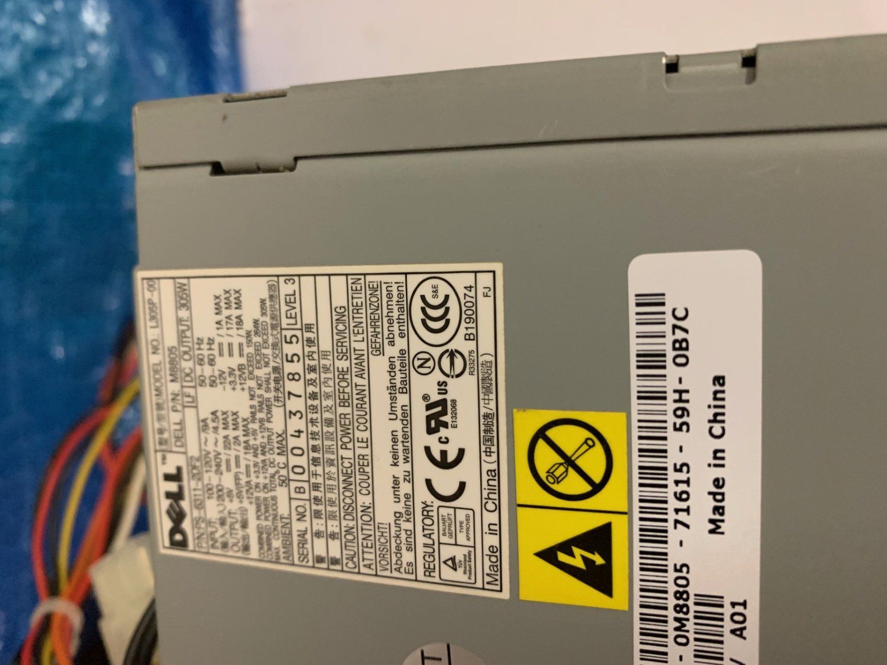 Ladegeräte: Dell Netzteil für Computer-Desktop ** 305 W – Gebraucht aus Emmen von newdeal1970 5