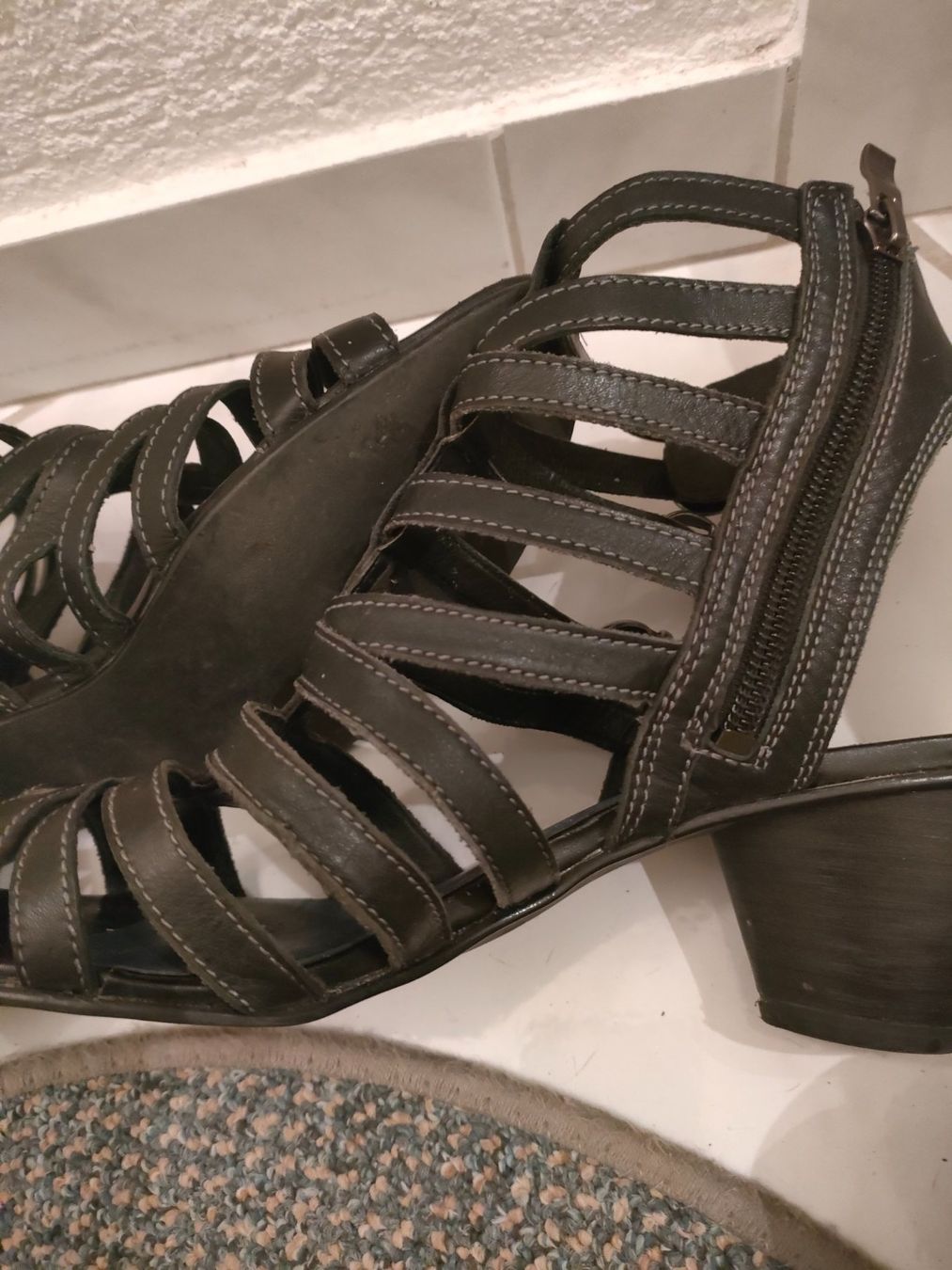 Scarpe da donna: Sandale Venturini – Usato da Brugg AG venduto da Mashaba 7