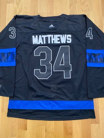 ORIGINAL TORONTO MAPLE LEAFS # 34 MATTHEWS TRIKOT ZSC NHL XL