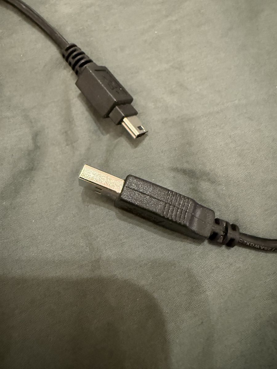 Cavi: USB Kabel - USB A Stecker auf Mini - Top Zustand! – Nuovo (secondo la descrizione) da Schübelbach venduto da cha_8x7x 2