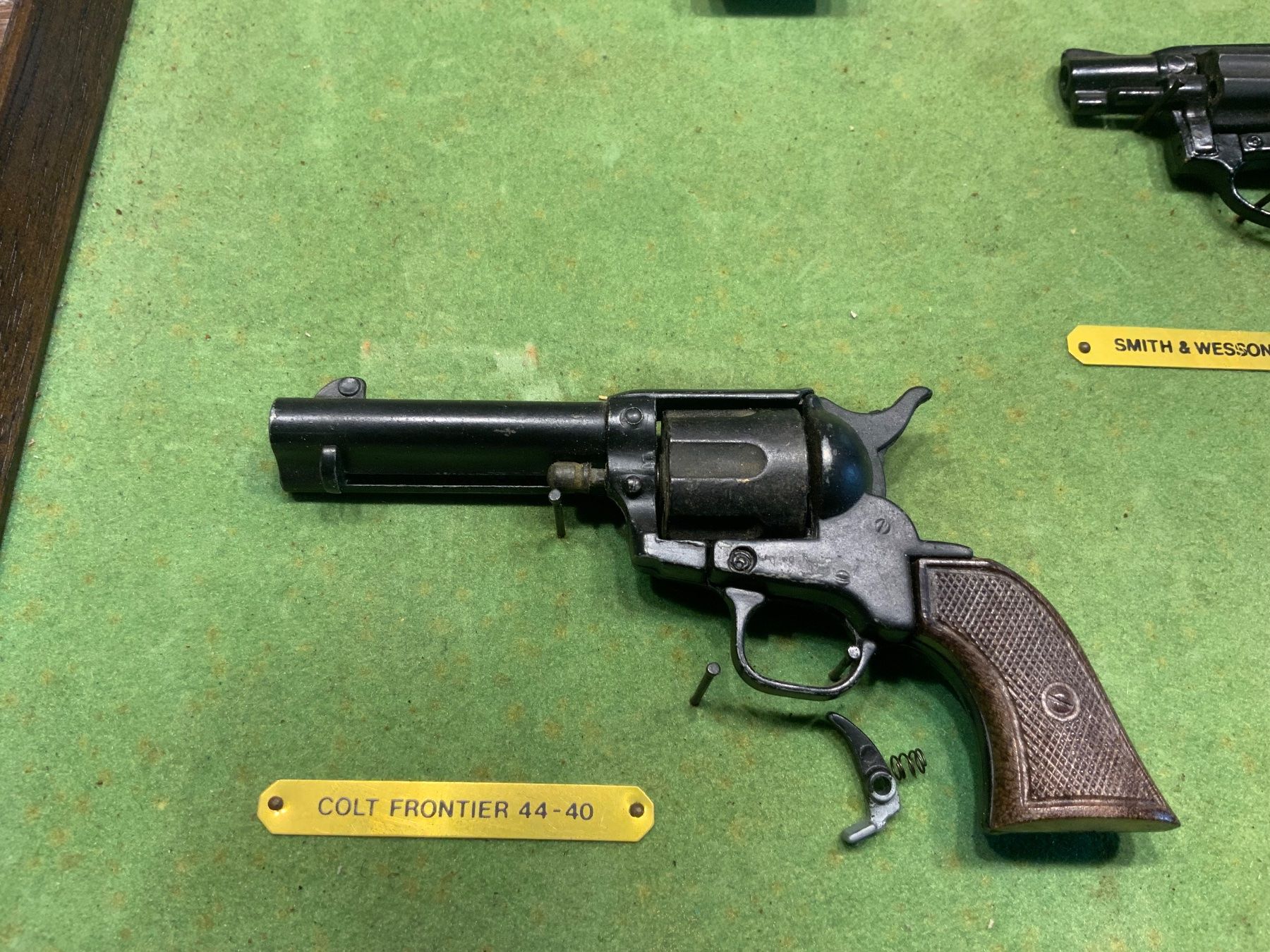 Libri: Bild Sammlung Miniatur Handfeuerwaffen. – Usato da Willisau venduto da Minali 5