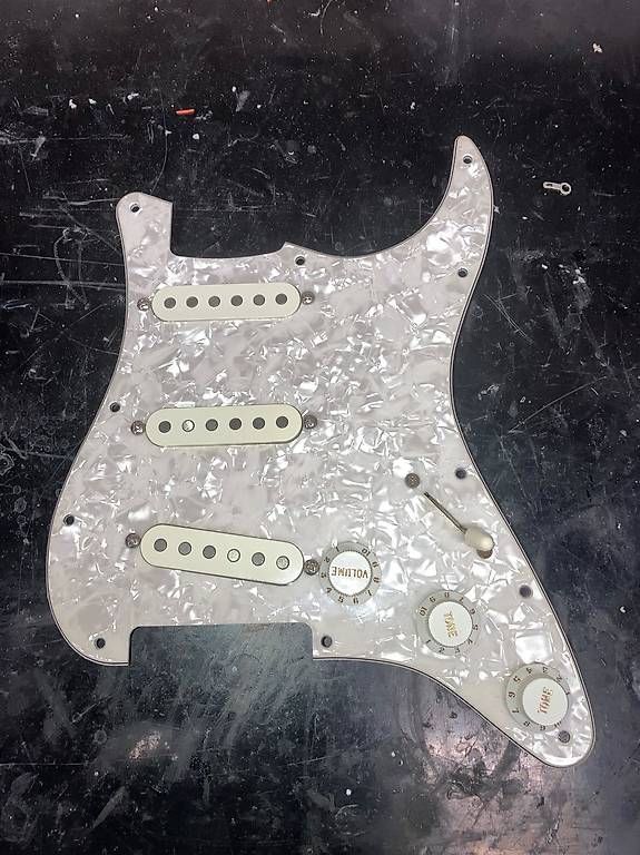 Strumenti musicali: Strat Pickguard Lollar Texas Special – Usato da Zürich venduto da MamuTech