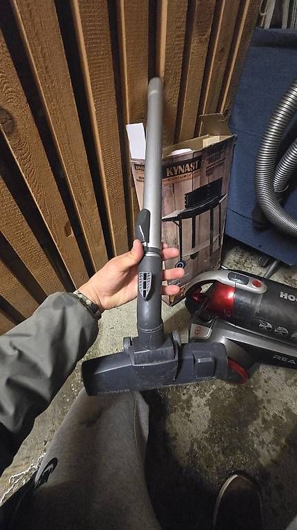 Aspirapolveri & Accessori: Aspirateur 700w – Usato da Vernier venduto da man_q5d6 3