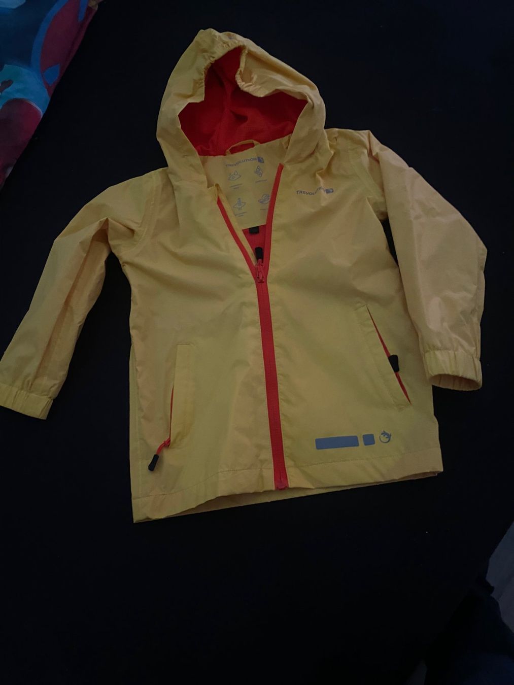 Trevolution Jacken & Mäntel: Trevolution Regen & Windjacke Grösse 110 gelb – Gebraucht aus Allenwinden von Obalu 7