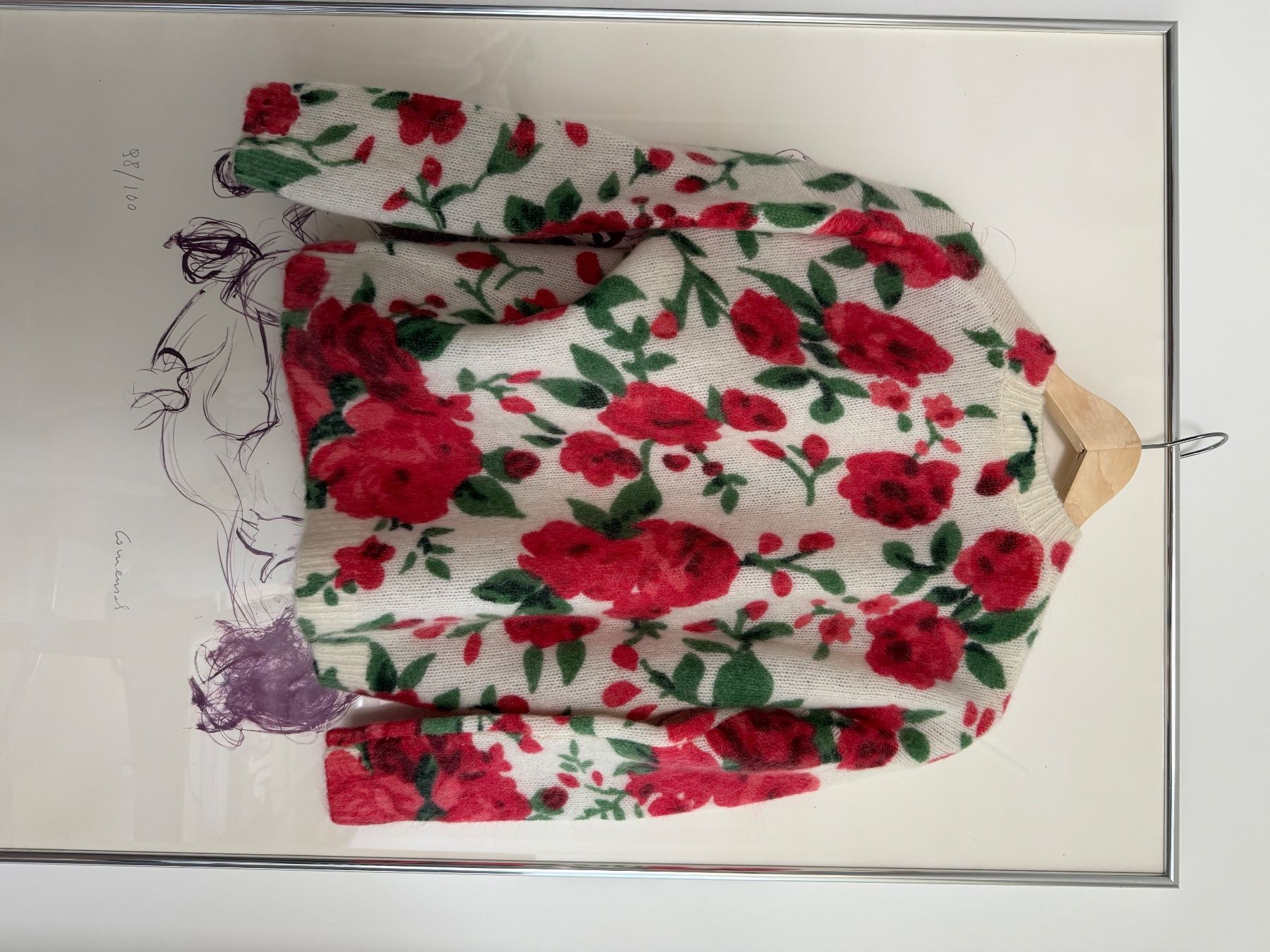 Sezane Pullover & Sweatshirts: Pullover Rosenmuster von Sezane XXS – Gebraucht aus Oberwil-Lieli von Claudine_1988 3