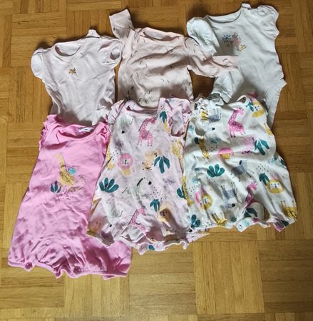 lot de vêtements 3-6 mois pour fille