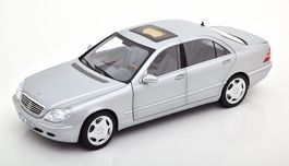 Mercedes-Benz S 600 W220 Phase I 1998-2002 silber met.  1:18