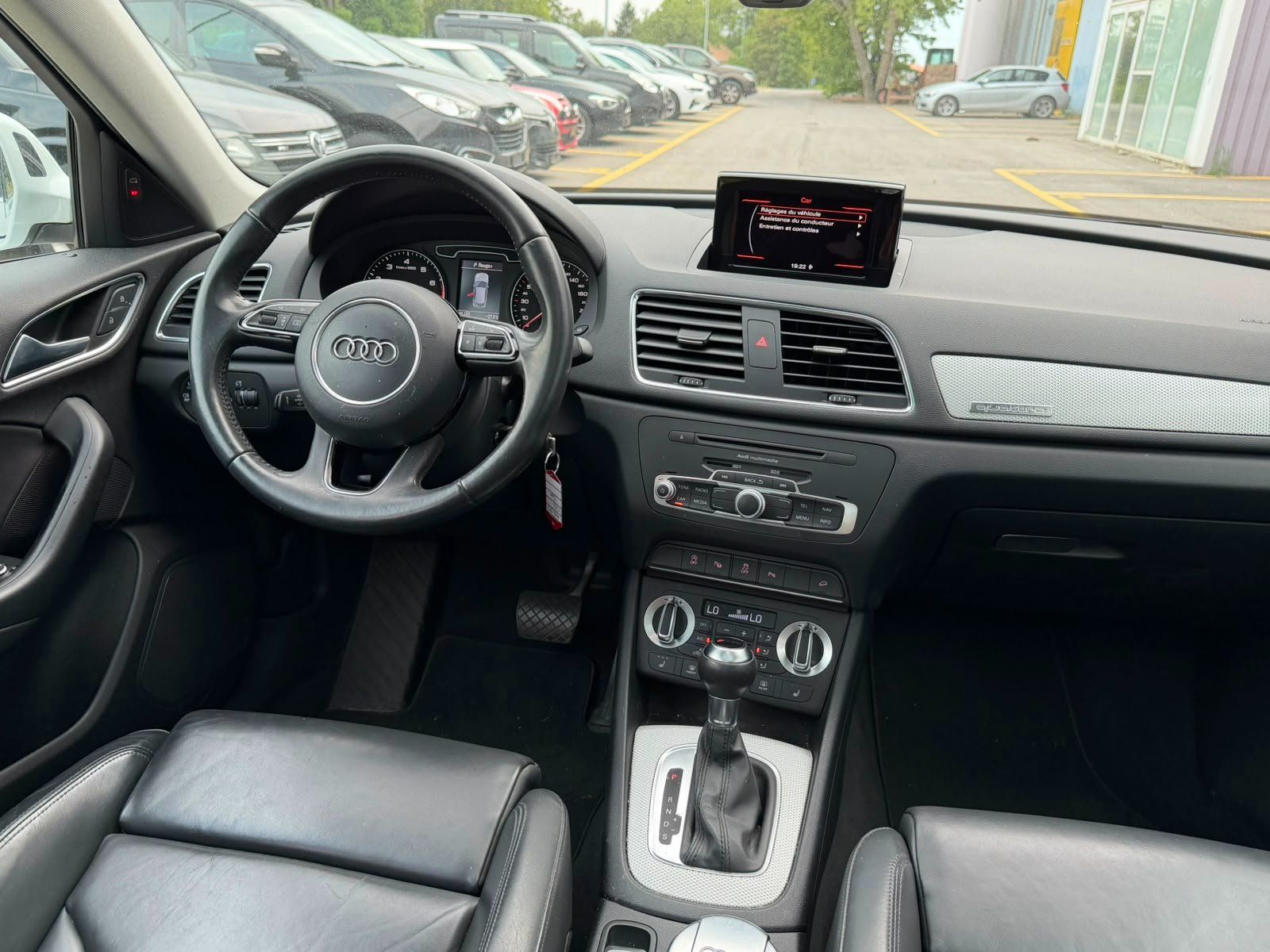 Audi Autos: Audi Q3 2.0 TFSI Quattro – Gebraucht aus Crissier von vim_r8qn 5