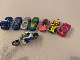 Hot Wheels Set Autos und Motorrad 8 Stück