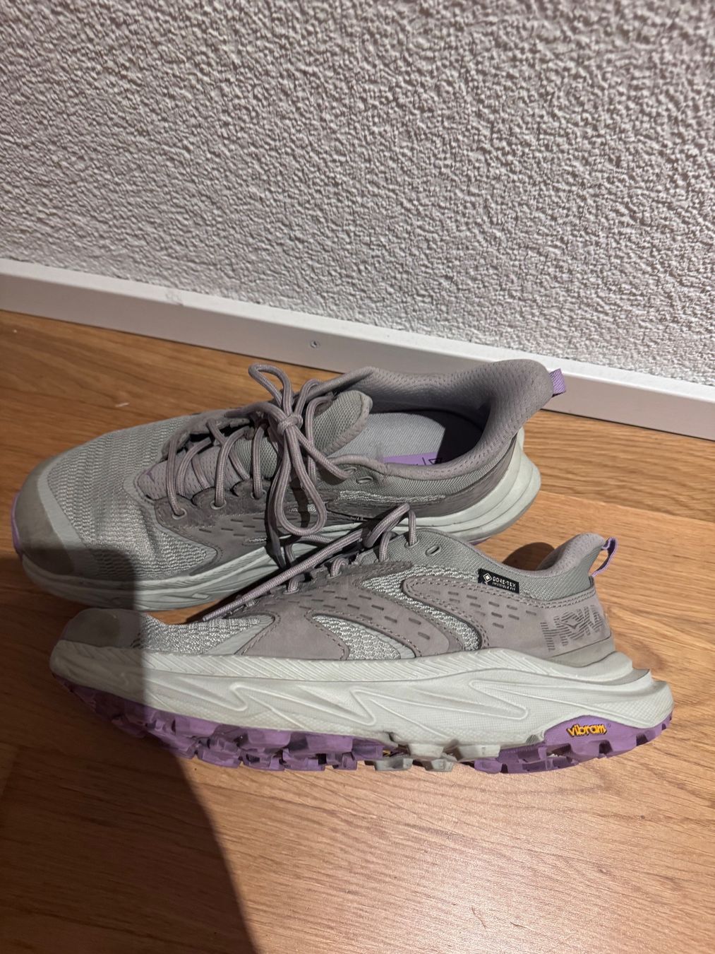 Scarpe da uomo: Hoka Schuhe 42 – Usato da Ostermundigen venduto da farfallina1606 1