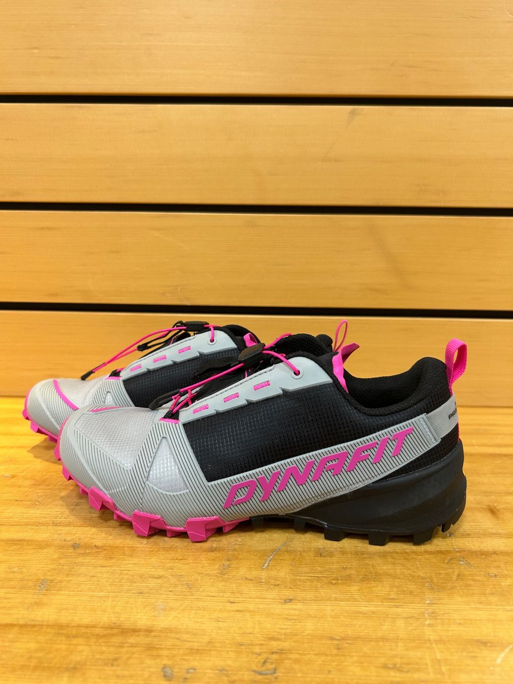 Dynafit Scarpe da donna: Dynafit Travers W NEU! Gr. 37 – Nuovo e nell'imballaggio originale da Arnegg venduto da edibru