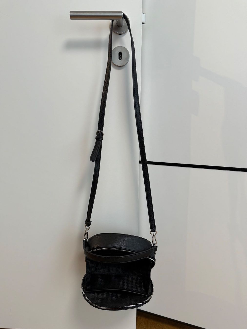Karl Lagerfeld Borse da donna: Handtasche Karl Lagerfeld – Usato da Lufingen venduto da Ann_Katrin 3