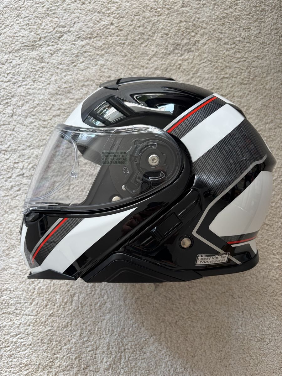 Shoei Caschi & visiere: SHOEI NEOTEC 2 Excursion Klapphelm – Usato da Greifensee venduto da daniel1982