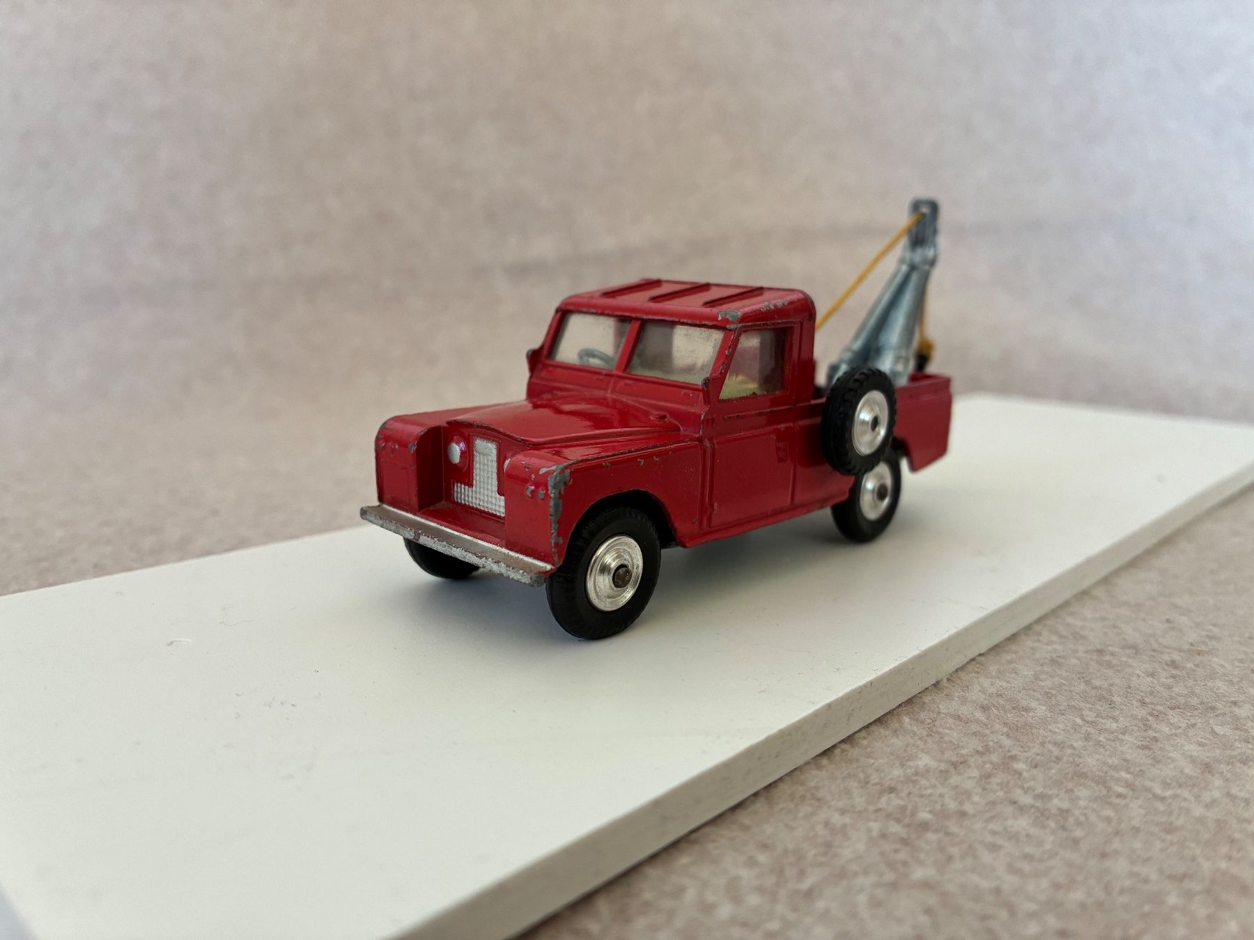 Corgi Toys Modellini d'auto: Corgi Land Rover Wrecker – Usato da Gümmenen venduto da Supererland 2