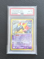 Pokémon Typhlosion EX Dragon Frontiers PSA 8 (EN)
